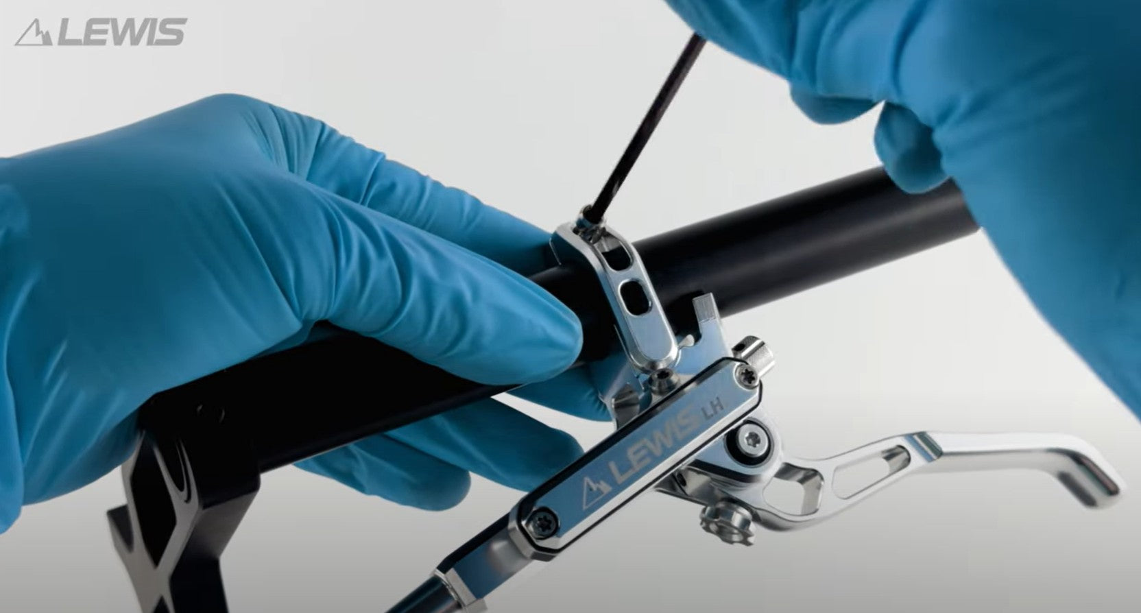Load video: Lewis LHP-U4/S4 Installation Video